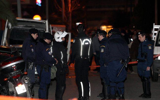 Λήστεψαν πωλητή λαχείων στη Μαγούλα