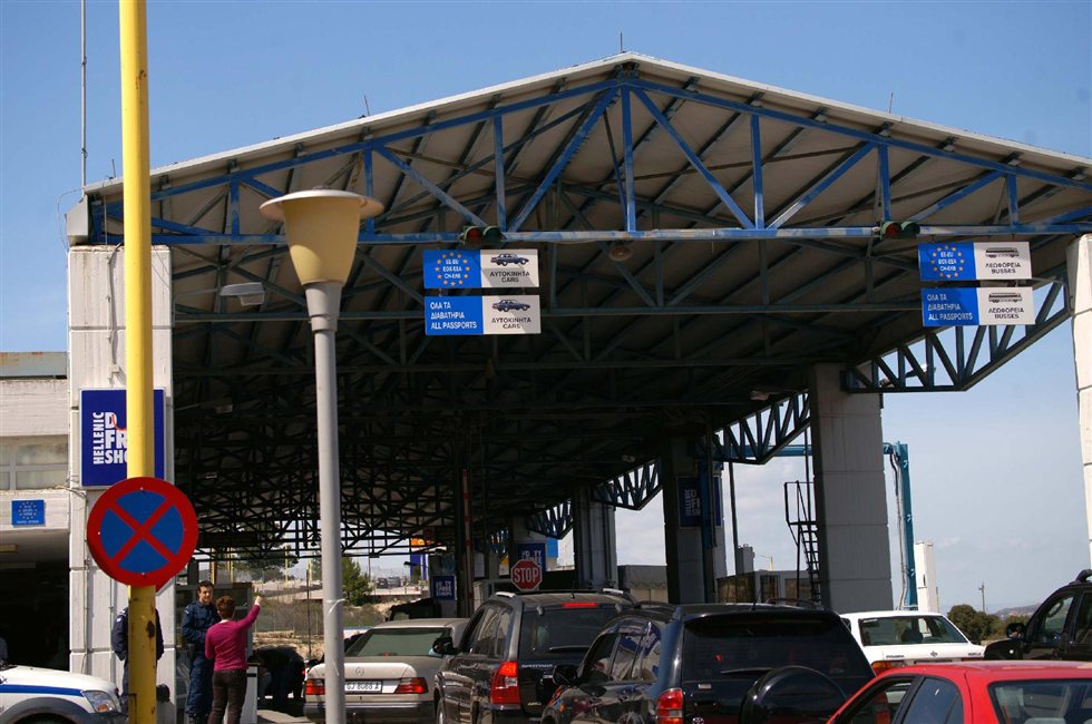 Αλβανοί επιχείρησαν να εισάγουν επικίνδυνα κτηνιατρικά φάρμακα