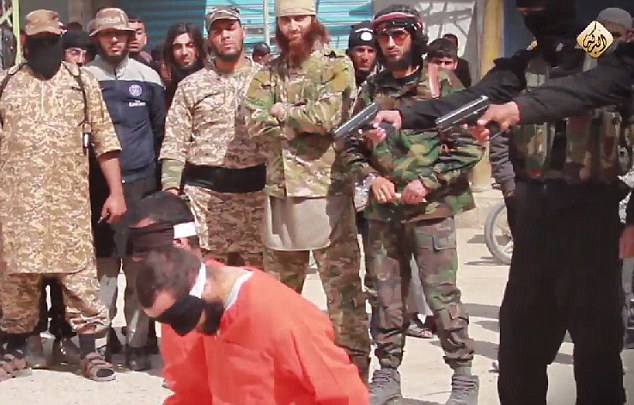 Σχολείο δολοφόνων ανοίγει η ISIS: Τζιχαντιστές μαθαίνουν σε παιδιά να εκτελούν εν ψυχρώ (εικόνες)