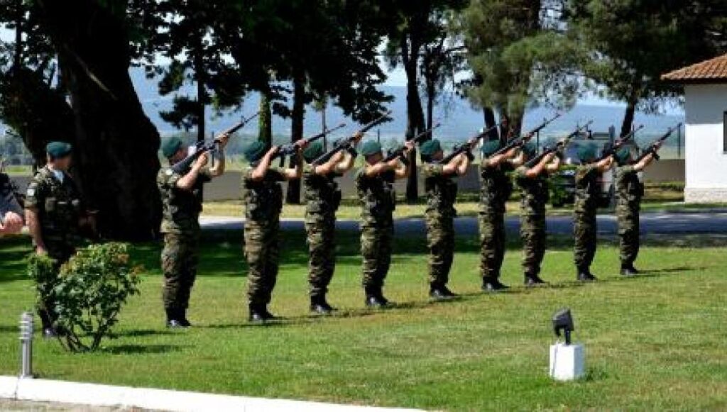 Ετήσιο Μνημόσυνο Καταδρομέων και Ιερολοχιτών στη 1η ΤΑΞ ΚΔ-ΑΛ [εικόνες]