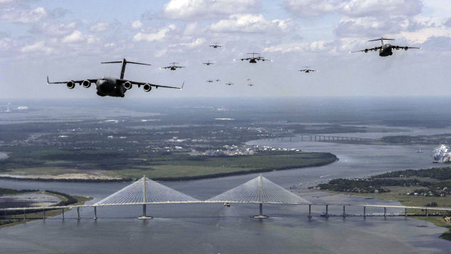 Η USAF προετοιμάζεται για μείζονα κρίση στην Α. Ευρώπη: Μεγάλη άσκηση αεραπόβασης σε “ευρωπαϊκό” περιβάλλον