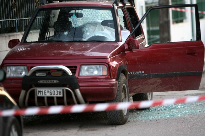 Ανάληψη ευθύνης για την εκτέλεση του αρχιφύλακα – Η προκήρυξη