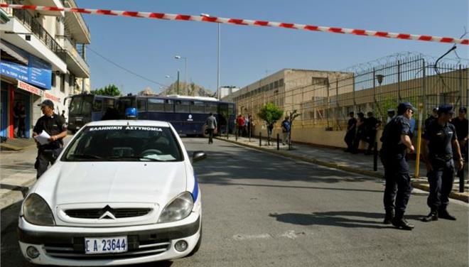 Συνεχίζεται την Πέμπτη η δίκη της ΧΑ στις φυλακές Κορυδαλλού