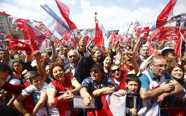 Προληπτικές συλλήψεις δεκάδων Κούρδων πολιτών στη νοτιοανατολική Τουρκία, ενόψει των εκλογών της Κυριακής