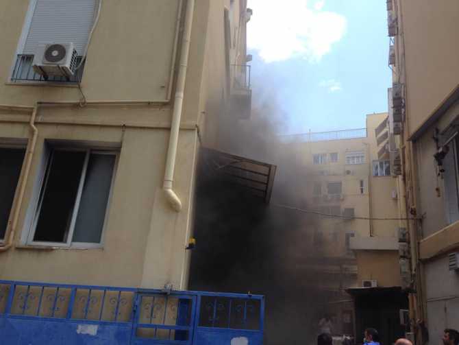 Φωτιά βρίσκεται σε εξέλιξη αυτή την ώρα στο νοσοκομείο Ιπποκράτειο (εικόνες)