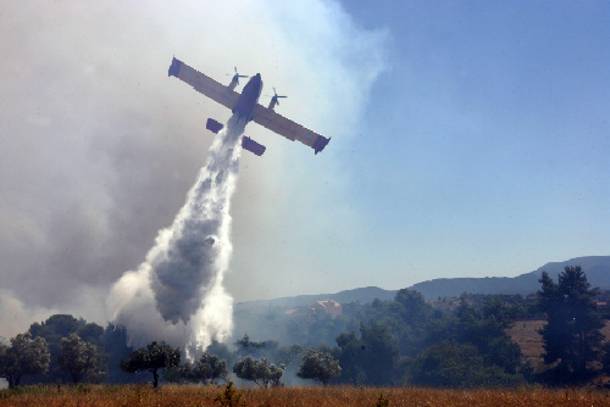 Υπό μερικό έλεγχο η πυρκαγιά στους Γαργαλιάνους Μεσσηνίας