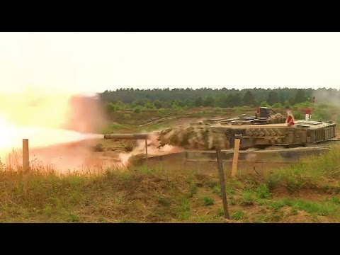 Βολές αμερικανικών Μ-1Α2 Abrams και δανέζικων Leo-2 στην Πολωνία [βίντεο]