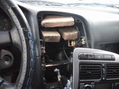 H “συμμορία με τις Πόρσε και τις Μερσέντες” μοίραζε κοκαΐνη σε στέκια πλουσίων – Μεγάλη επιχείρηση της Δίωξης