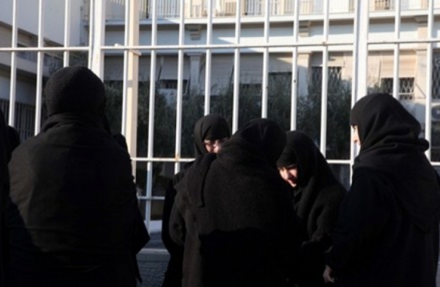 Κομοτηνή: «Μαϊμού» καλόγριες, «μαϊμού» και οι εικόνες…