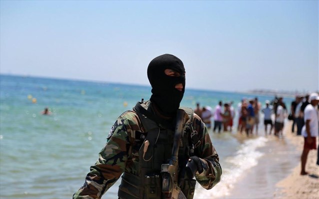 Η Τυνησία συνέλαβε υπόπτους ως συνεργούς του “τρομοκράτη της παραλίας”