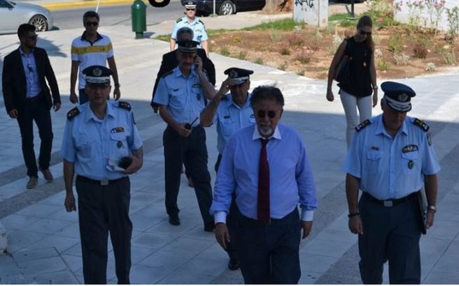 Τη Ραφήνα επισκέφτηκε ο Γιάννης Πανούσης (vid)