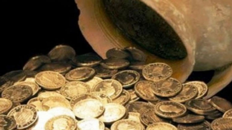 Δράμα: Έψαχναν χρυσές λίρες και αρχαία