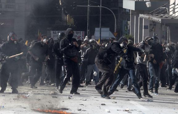 4 Γερμανοί πράκτορες συνελήφθησαν ως πρωταγωνιστές στις χθεσινές ταραχές στο Σύνταγμα