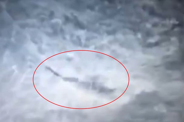 Συγκλονιστικό βίντεο: UH-60L Blackhawk πέφτει θύμα ενέδρας σε παγιδευμένη από εκρηκτικά ζώνη προσγείωσης