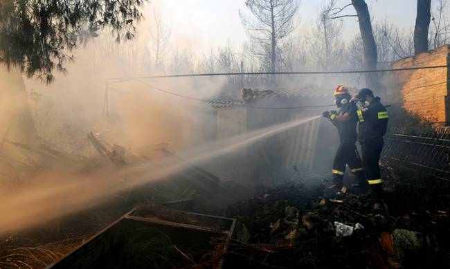 Πολύ υψηλός κίνδυνος πυρκαγιάς και την Κυριακή – Δείτε τις περιοχές