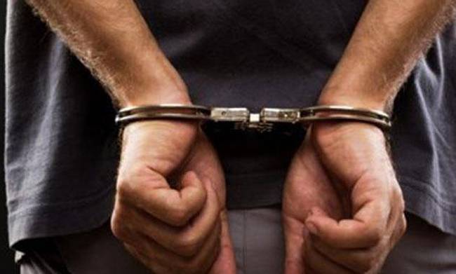 Ξυλόκαστρο: Μαχαίρωσε τον ανιψιό του και συνελήφθη