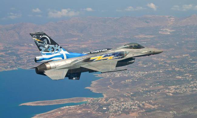 Θρίαμβος της Πολεμικής Αεροπορίας: Σάρωσαν τα ελληνικά φτερά σε βρετανικό διαγωνισμό [βίντεο]