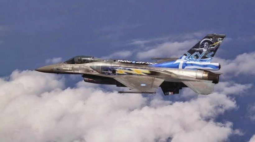 Βρετανία: Η ομάδα “Ζεύς” με το F-16 κέρδισε το βραβείο… καλύτερης εμφάνισης στο Air Tattoo