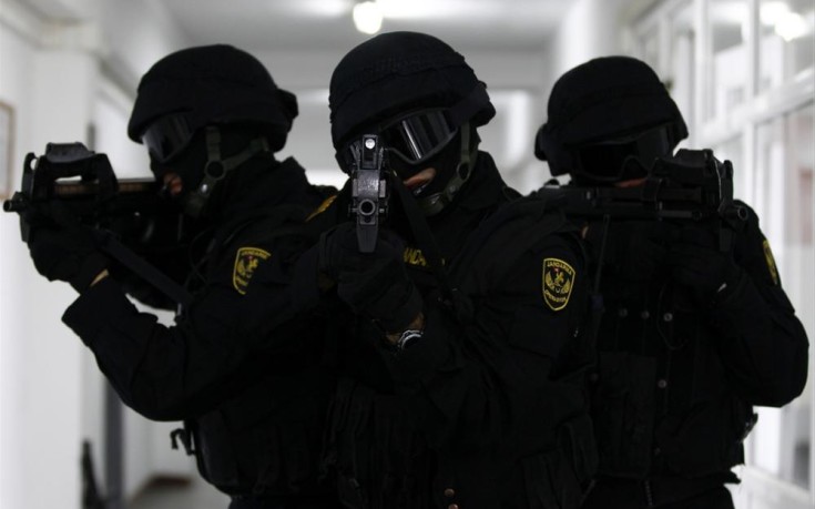 Ψάχνει τζιχαντιστές στην Τουρκία η Αντιτρομοκρατική – Τουρκικά F-16 έπληξαν στόχους του ΙSIS στη Συρία
