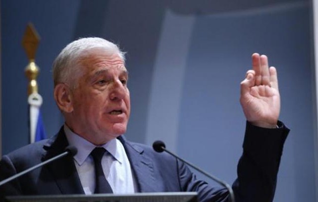 Στη Βουλή δικογραφία για τον Γιάννο Παπαντωνίου για τα Leopard