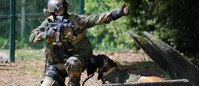 Γάλλοι Λεγεωνάριοι και στελέχη της DGSE πολεμούν στο πλευρό των ισλαμιστών στη Συρία!