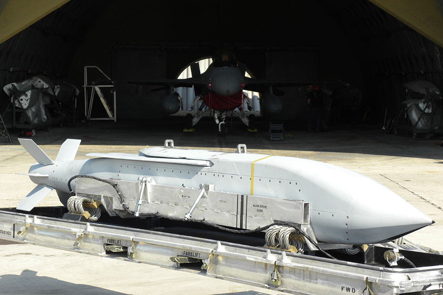 Τα αποτελέσματα επί του στόχου από το AGM-154 JSOW [βίντεο]