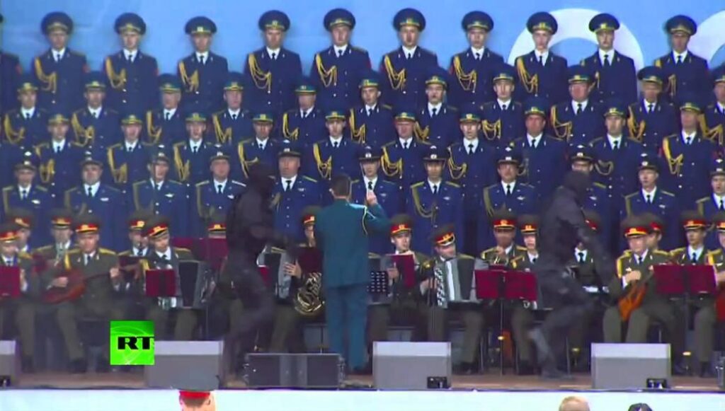 Άνδρες των Spetsnaz σε ρόλο… χορευτών! [βίντεο]