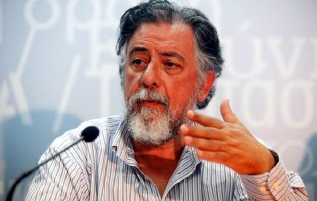 Γ.Πανούσης: “Η αναχαίτιση των προσφύγων πρέπει να γίνει μέσα στην Τουρκία”