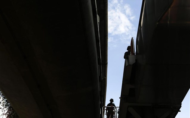 Ισχυρή έκρηξη βόμβας στη Μπανγκόκ με τουλάχιστον πέντε νεκρούς