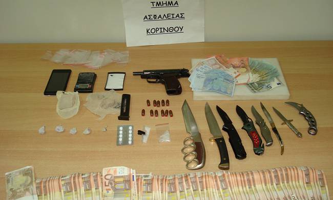 Ν. Σμύρνη: Τέσσερις συλλήψεις για κατοχή και διακίνηση ναρκωτικών