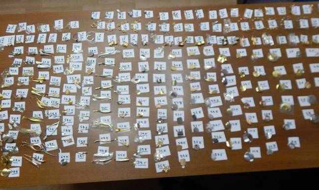 Κρήτη: Κοσμηματοπώλης πωλούσε κλεμμένα χρυσαφικά