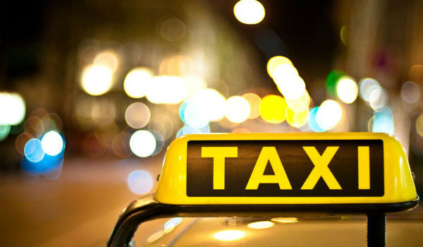 Ταξί, ταξί! Πάμε για μια κλοπή στην τράπεζα;