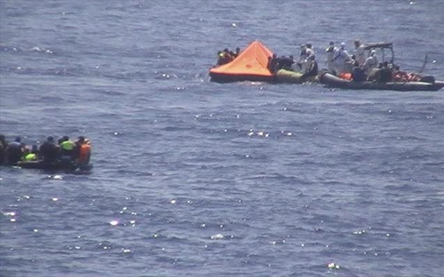 Επιχειρήσεις διάσωσης λαθρομεταναστών νότια της Σικελίας