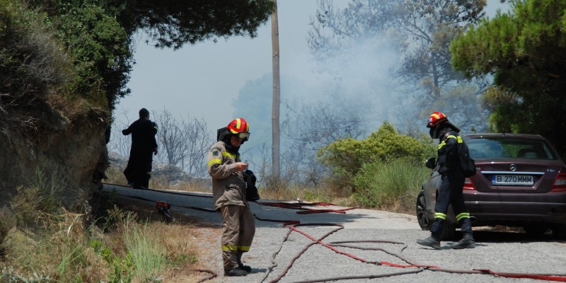 Πολύ υψηλός κίνδυνος πυρκαγιάς και την Πέμπτη