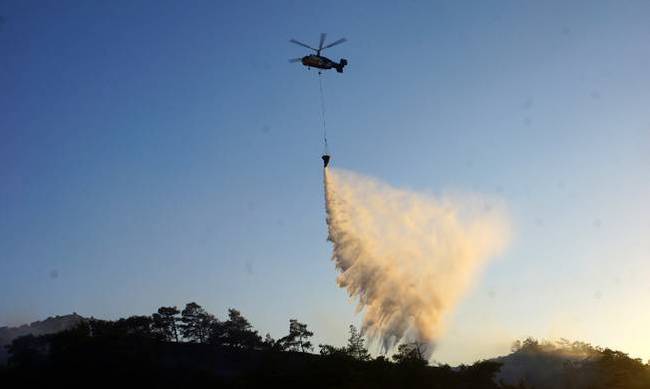 Φωτιά στα όρια του Δήμου Ασπροπύργου και Φυλής