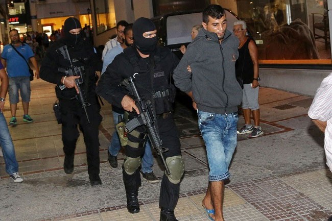 Δίωξη σε βαθμό κακουργήματος για το πλήρωμα του Haddad 1 [εικόνες]