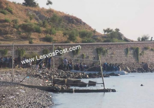 Εξέγερση σε εξέλιξη – Πετροπόλεμο εξαπέλυσαν οι λάθρο κατά των αστυνομικών στην Μυτιλήνη (vid, εικόνες)