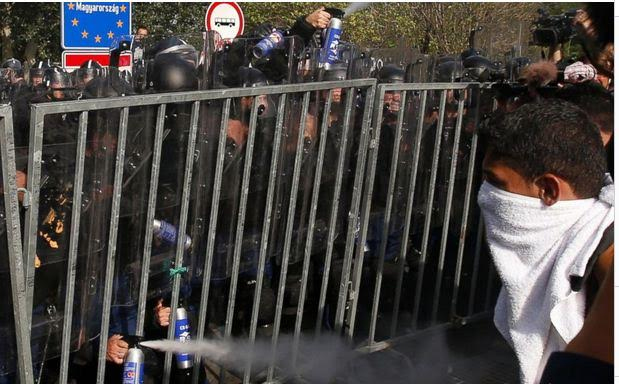 Περίεργη δήλωση της ουγγρικής αστυνομίας: “Ανάμεσα στους μετανάστες βρέθηκε και γνωστός τρομοκράτης τον οποίο συλλάβαμε” [βίντεο]