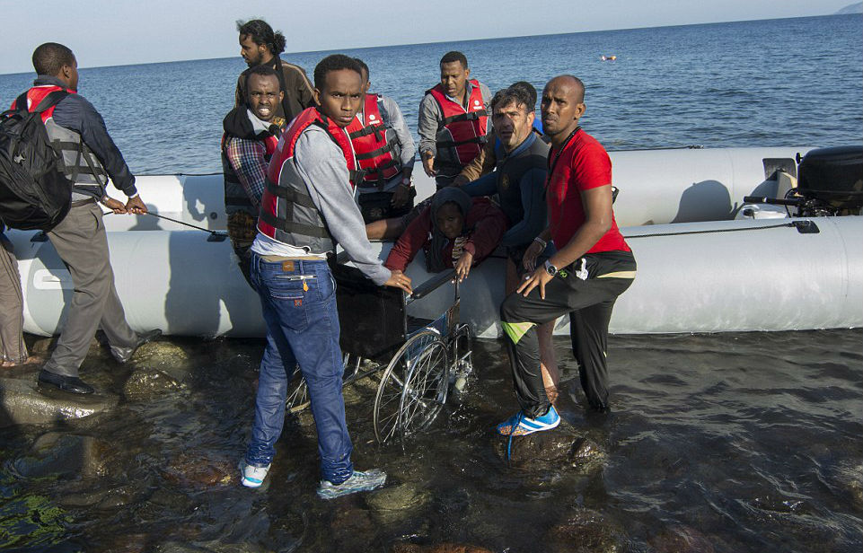 Rough Guide: Ο “ταξιδιωτικός” οδηγός του Τ.Σόρος για να ζήσουν οι λάθρο το δικό τους “live your myth in Greece” (vid)