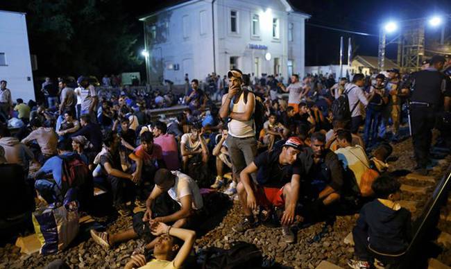 Έκλεισε τα σύνορα και η Κροατία μετά τις μαζικές ροές λαθρομεταναστών