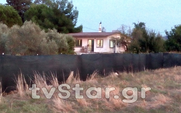 Σε αγροικία στο Μώλο Φθιώτιδας η γιάφκα των ληστών του Διστόμου – Τι βρήκε η αντιτρομοκρατική [φωτο]