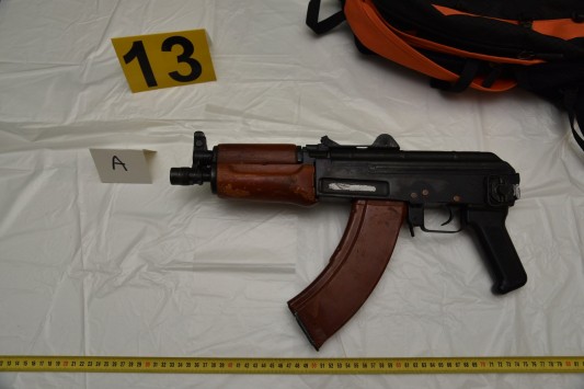 Αυτά είναι τα όπλα που κατέσχεσε η αντιτρομοκρατική από την υπόθεση του Πετρακάκου (φωτο)