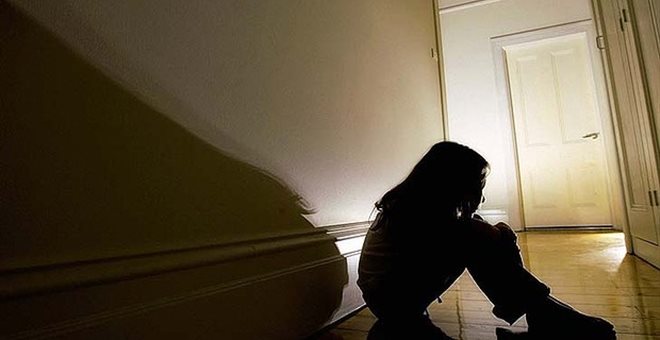 Τραγική «μητέρα»: Εξέδιδε την ανήλικη κόρη της και δύο παιδιά φίλης της