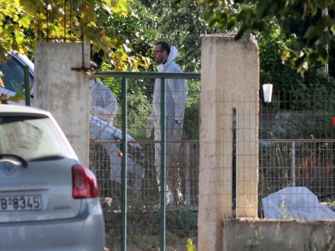 Τί αποκαλύπτουν τα 9 αυτοκίνητα που βρέθηκαν στη γιάφκα του Μαραθώνα