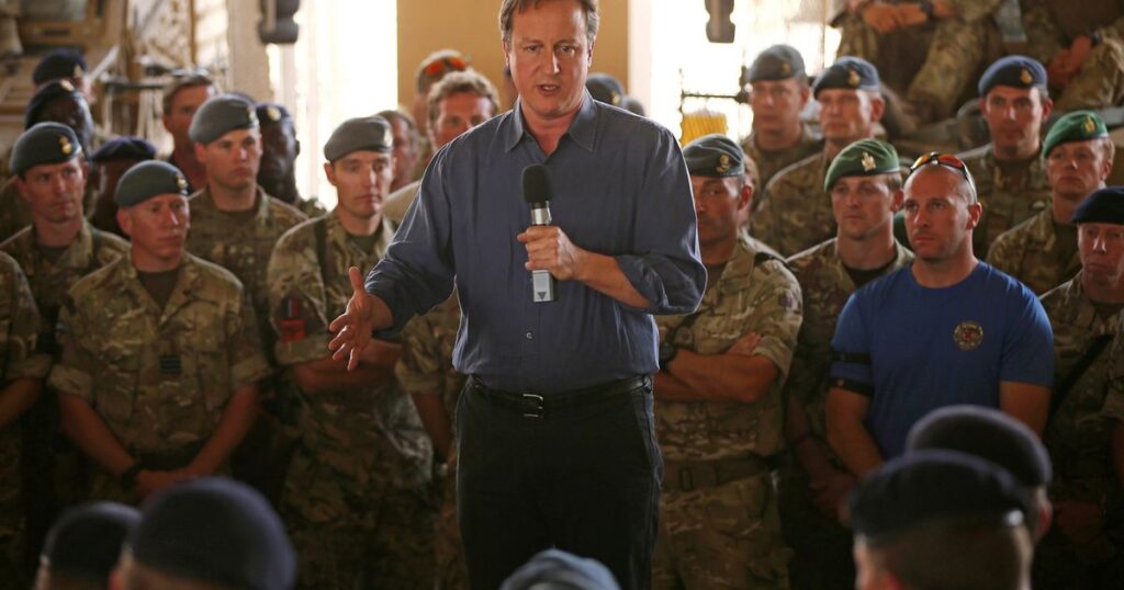 Ο Κάμερον προωθεί τη στρατιωτική δράση στη Συρία και προμηθεύεται επιπλέον UAV