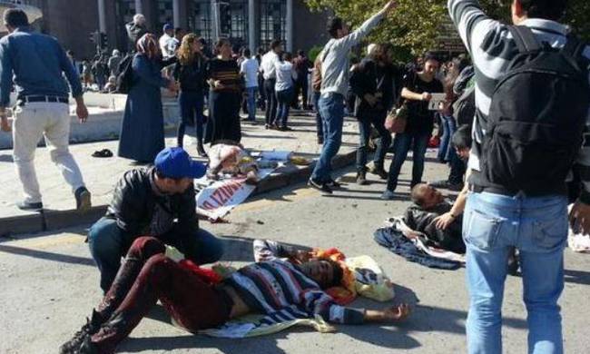 Τουρκία: Ξεπερνούν τους 100 οι τραυματίες