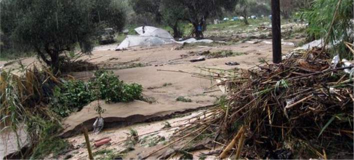 Αγνοείται γυναίκα στο Καματερό μετά τη νεροποντή- Σε εξέλιξη επιχείρηση της Πυροσβεστικής