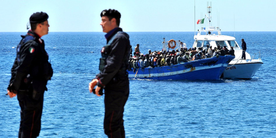 Reuters: “Η ΕΕ διευρύνει τις θαλάσσιες επιχειρήσεις ανοιχτά της Ελλάδας και στέλνει 400 συνοριοφύλακες στα Δυτικά Βαλκάνια”