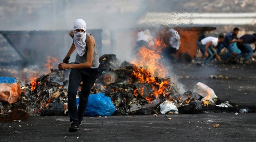 Ισραηλινοί στρατιώτες σκότωσαν 72χρονη Παλαιστίνια όταν προσπάθησε να τους παρασύρει με αυτοκίνητο