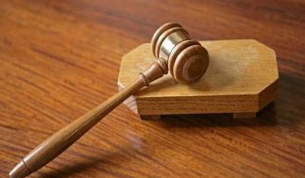 Καταδικάστηκε ο Μπακατσέλος για μη καταβολή δεδουλευμένων σε εργαζόμενους του Αγγελιοφόρου